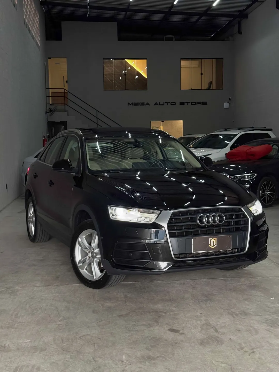 Audi Q3 2018, foto 1 de 7