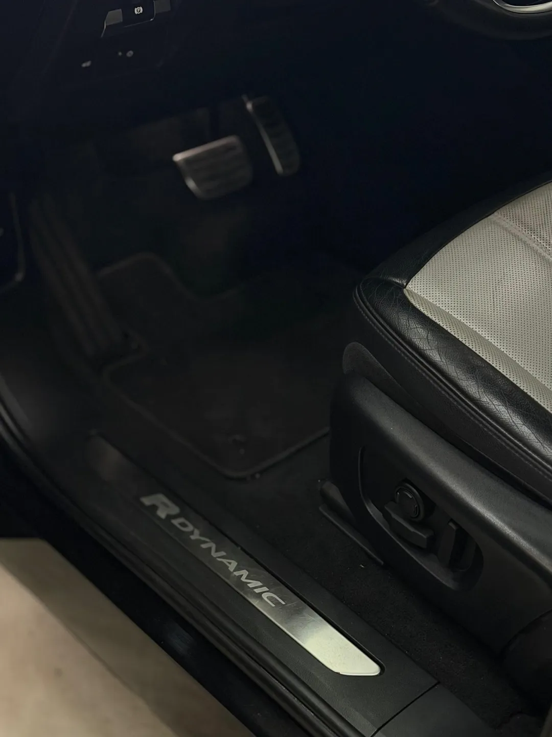 Land Rover Range Rover Evoque 2020, foto 5 de 7