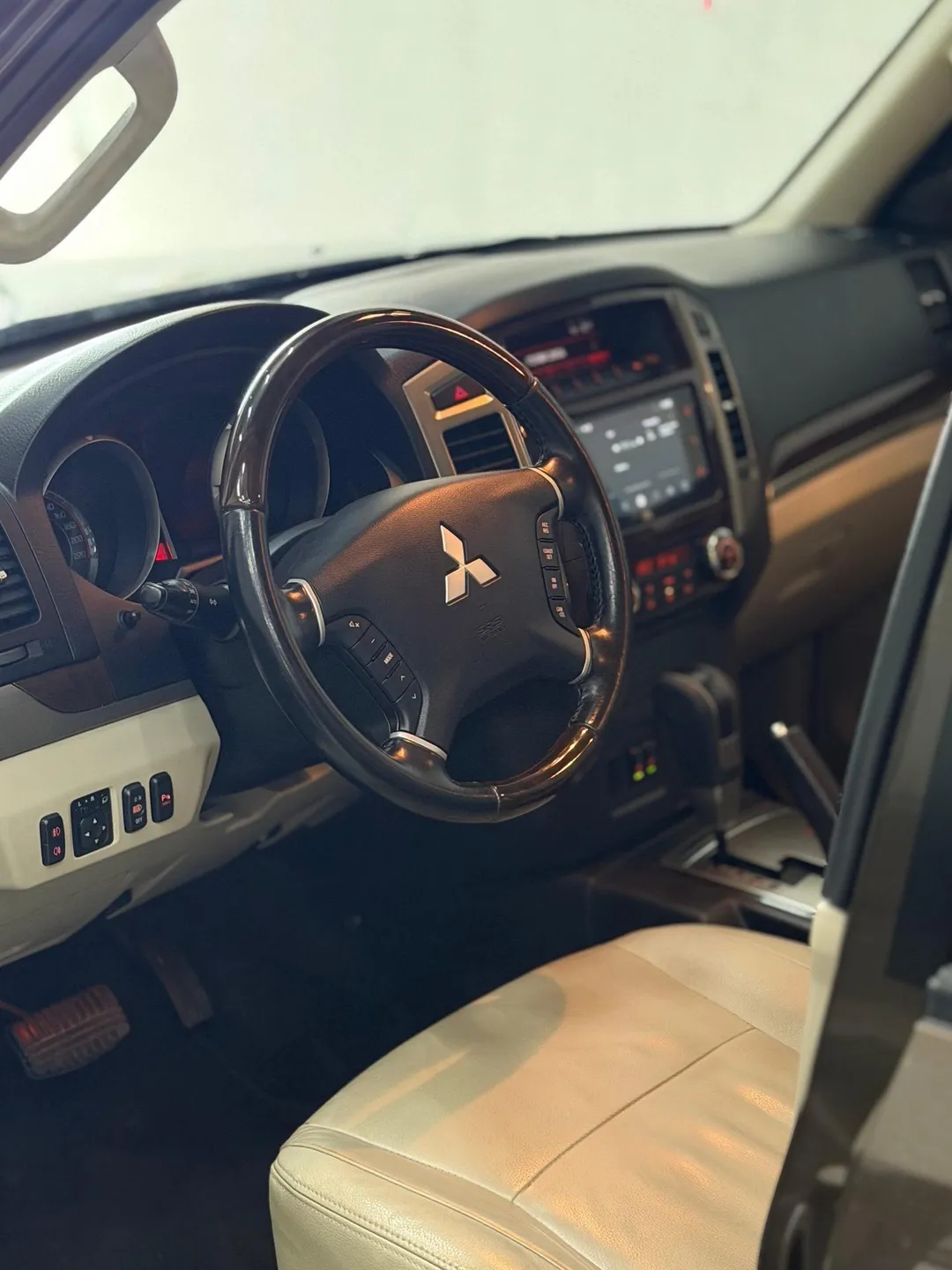 Mitsubishi Pajero Full 2020, foto 5 de 7