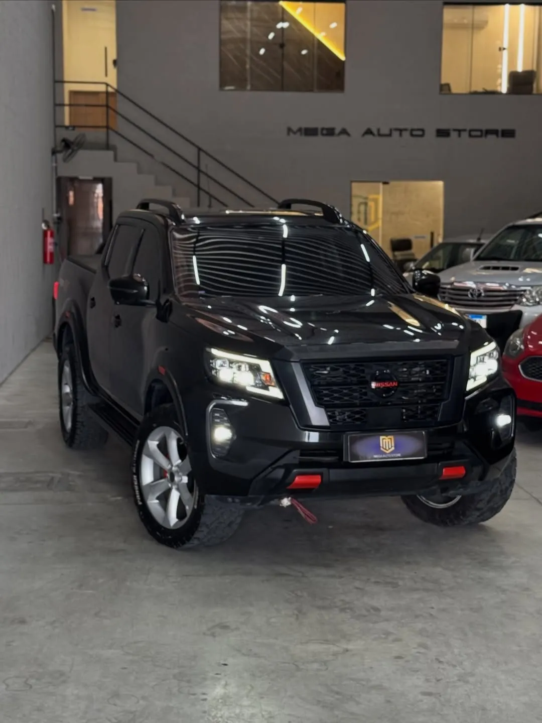 Nissan Frontier 2023, foto 1 de 7