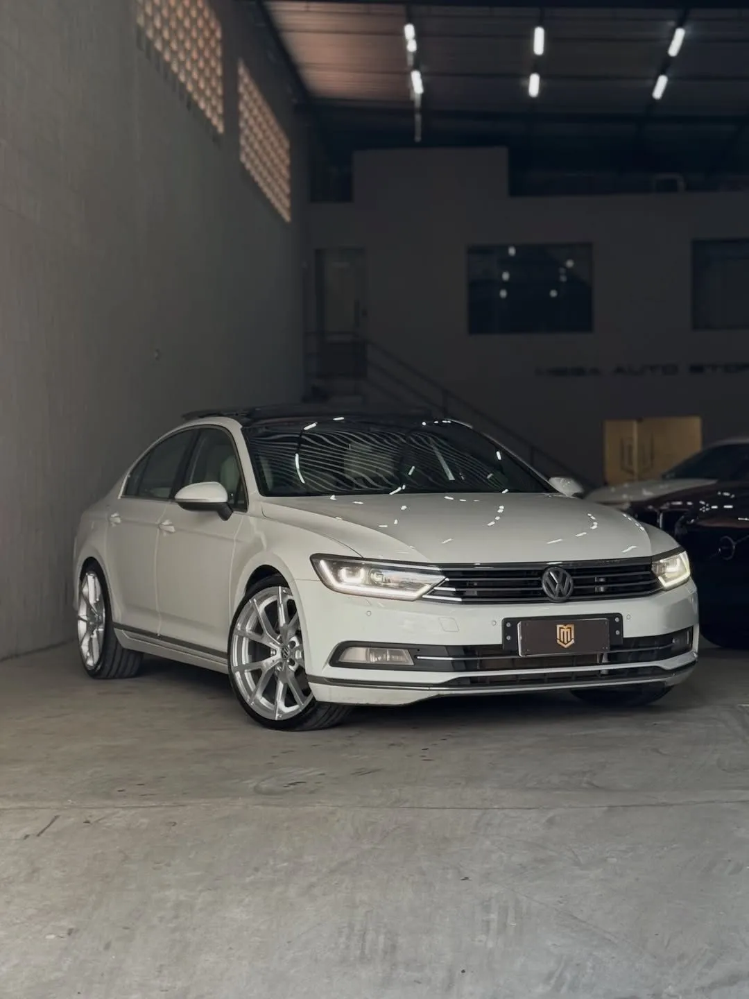 Volkswagen Passat 2018, foto 1 de 7